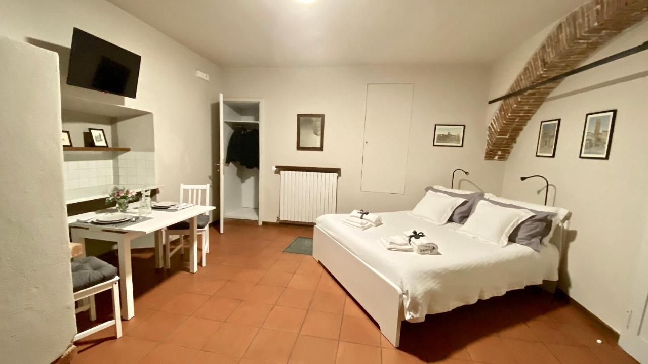 La Casa Nel Vicolo Apartment Алтопашо Екстериор снимка
