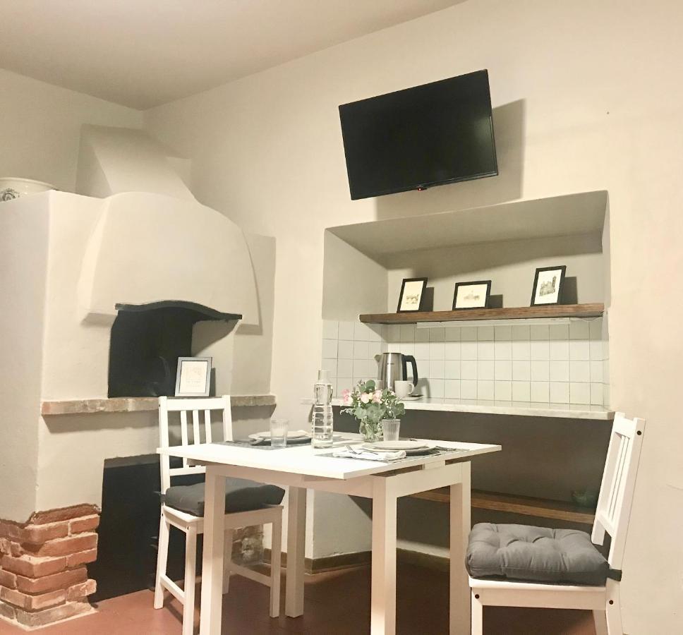 La Casa Nel Vicolo Apartment Алтопашо Екстериор снимка