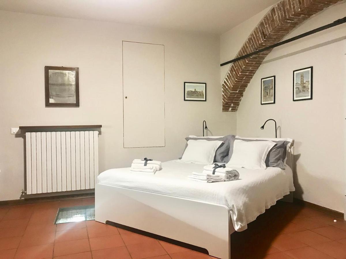 La Casa Nel Vicolo Apartment Алтопашо Екстериор снимка